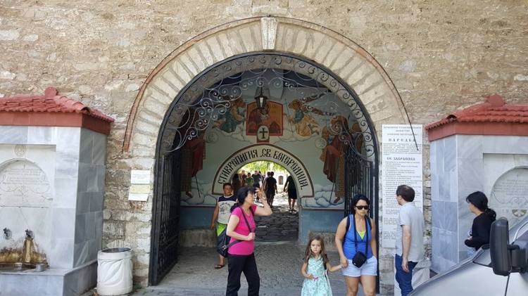 19990353_10155553862227241_7117648267507679439_n